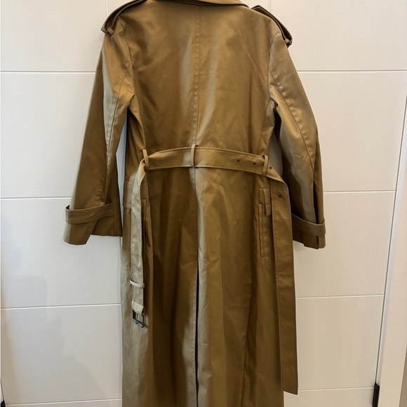 Banana Republic Tan Trench Coat - Picture 4 of 4